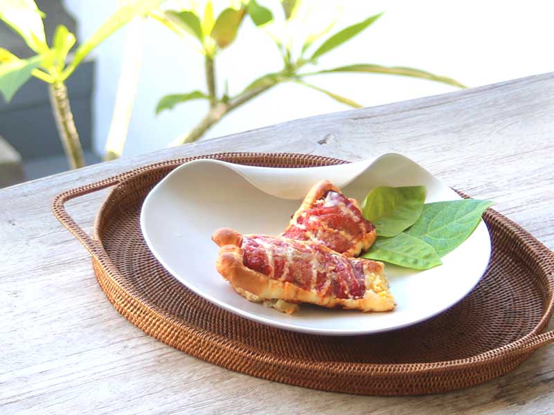 アタ製トレイ!アタ持ち手つきトレイのお盆