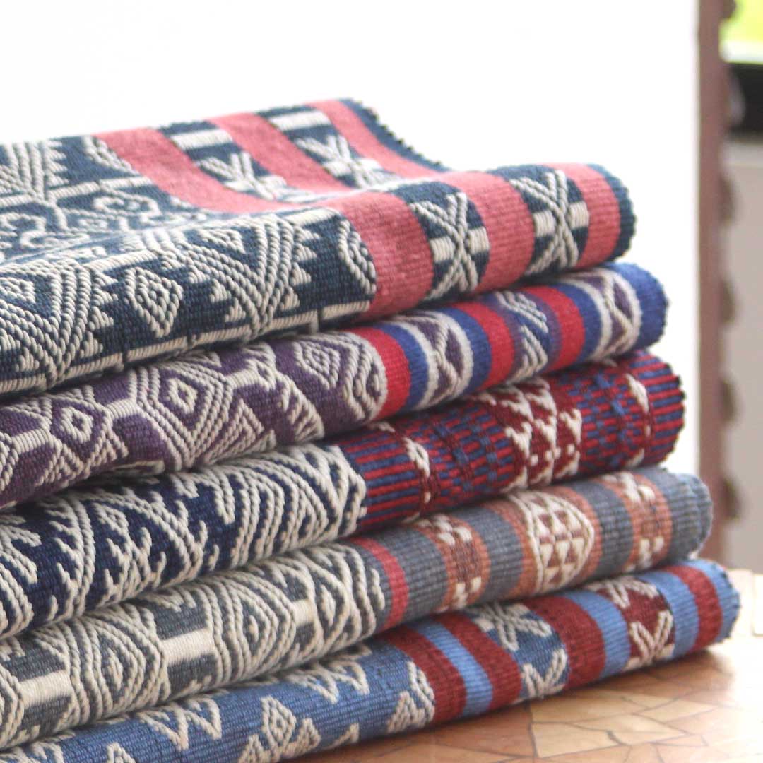 スンバ島の浮き織りイカット！パイクンの商品一覧 | ピュアラバリ