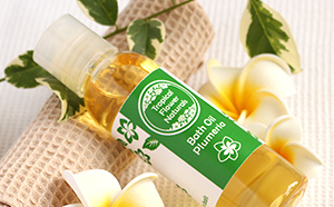 プルメリアのアロマバスオイル！自然派におすすめの天然精油の香り