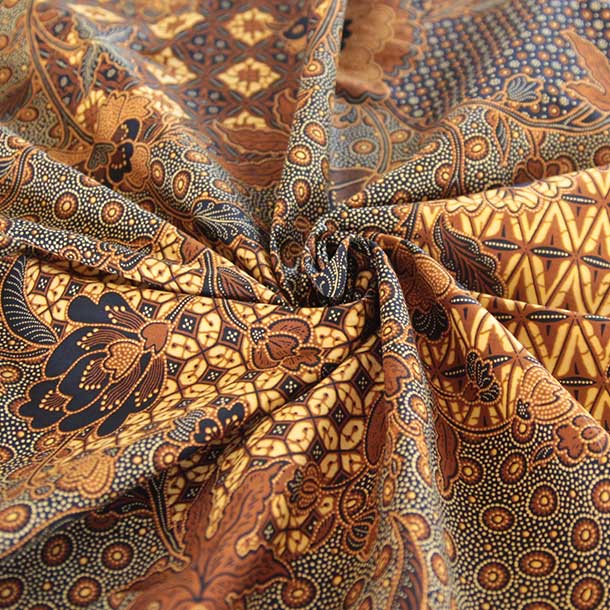 スッカルジャガット調のソロ産バティック(ジャワ更紗) bt0015