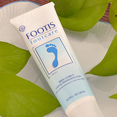 足裏のゴワツキ・角質ケアに！『ジャムウ・フットケアクリーム』