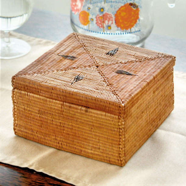 アタ製超極細編み小物入れ！蓋付き収納箱(z0151)